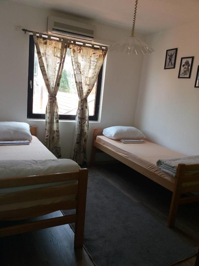 Balkaneros Hostel Mostar Extérieur photo