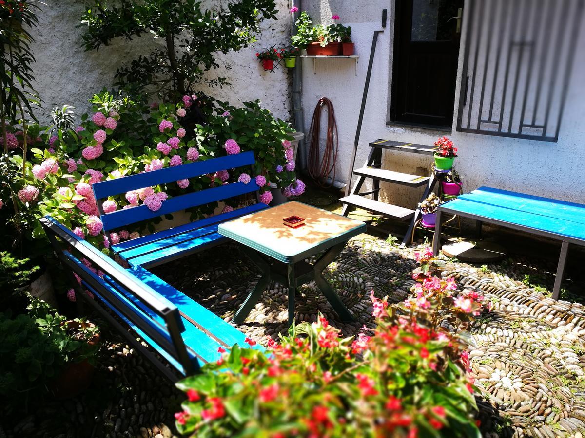 Balkaneros Hostel Mostar Extérieur photo